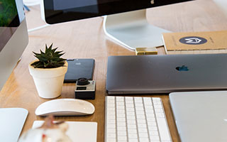 800天领跑却零冠军！阿伯恩茅斯紧咬榜首，钢铁防线阿森纳要慌？